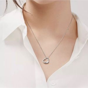 Tiffany & Co x Elsa Perretti Open Heart Pendant vintage delicate gorgeous heart